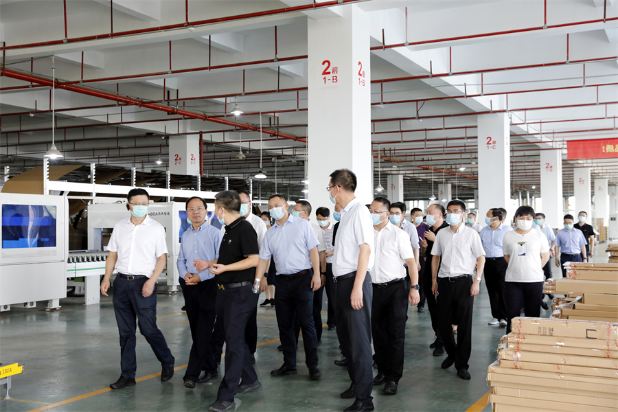“全区智能化改造和数字化转型现场观摩会”走进九游网页版页面登入界面-九游(中国)