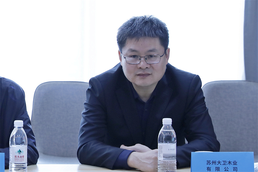 九游网页版页面登入界面-九游(中国)地板董事长蒋卫